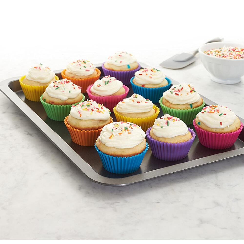 6-30pcs Reusable Silicone Cupcake Molds, Non-Stick Round Baking Cups 7x4.2x3.5cm for Easy DIY Desserts, Kitchen Gift Set