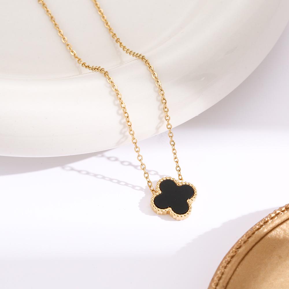 Elegant Gold-Plated Chinese-Style Four-Leaf Clover Necklace with Imitation Hetian Jade Pendant for Women
