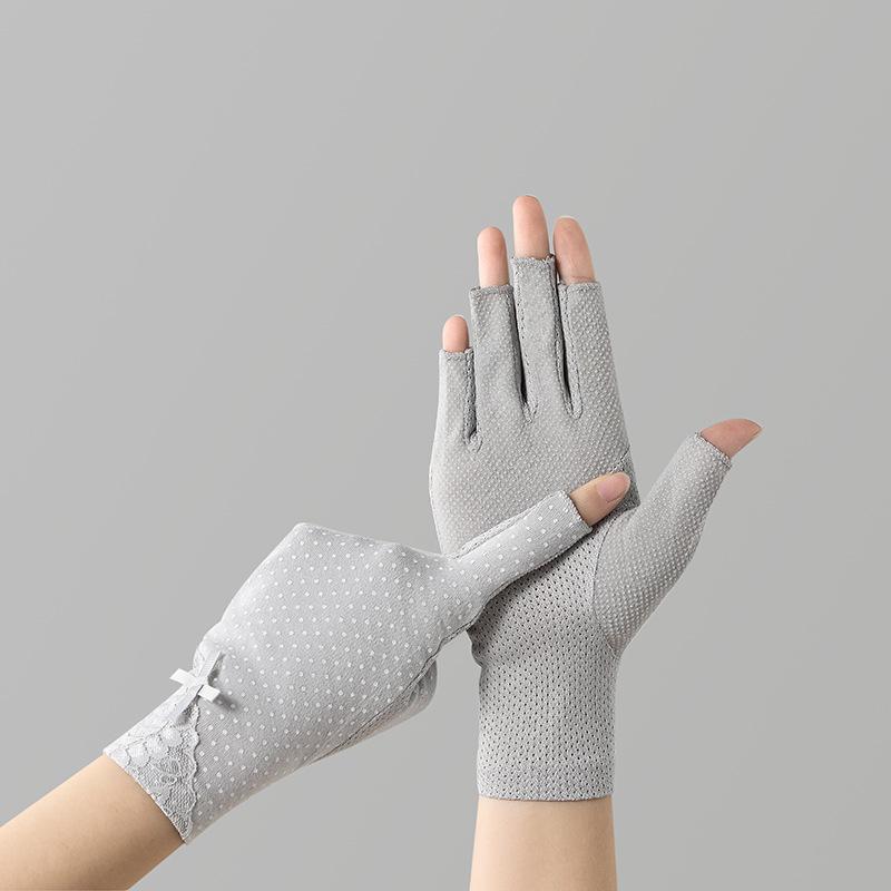 Women's 7020 Fingerless Non-Slip Touchscreen Sun Protection Cycling & Driving Gloves