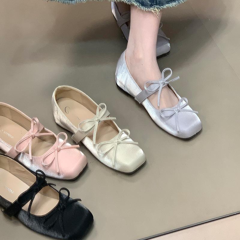 French sweet wind double bow Mary Jane shoes square head shallow mouth inner height increase single shoes women's 2025 new ballet