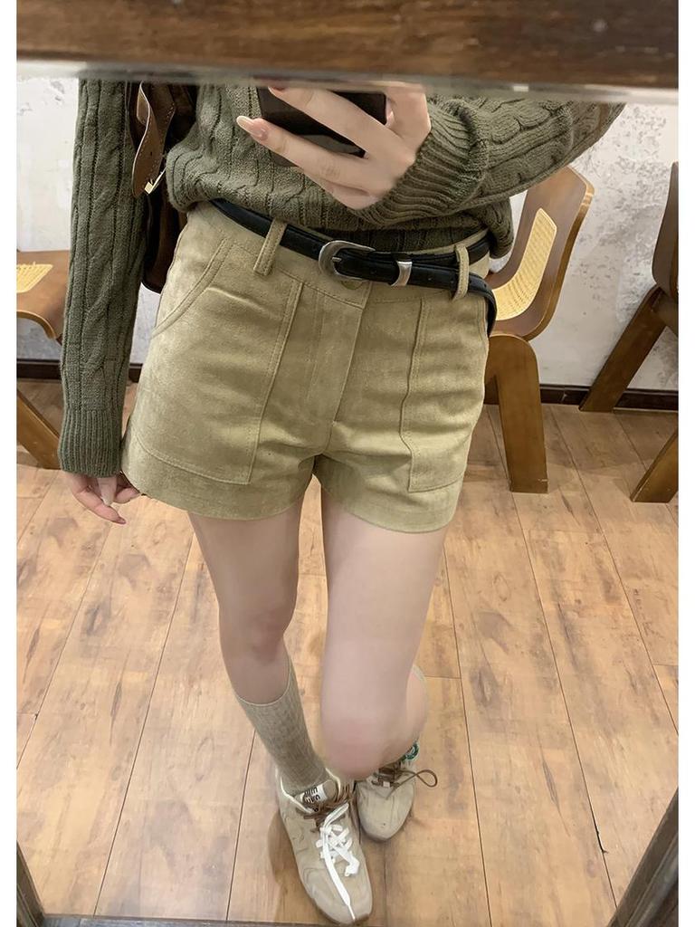 Women's 2025 Retro Suede Wide-Leg Shorts - Casual Winter Bootcut with Large Pockets