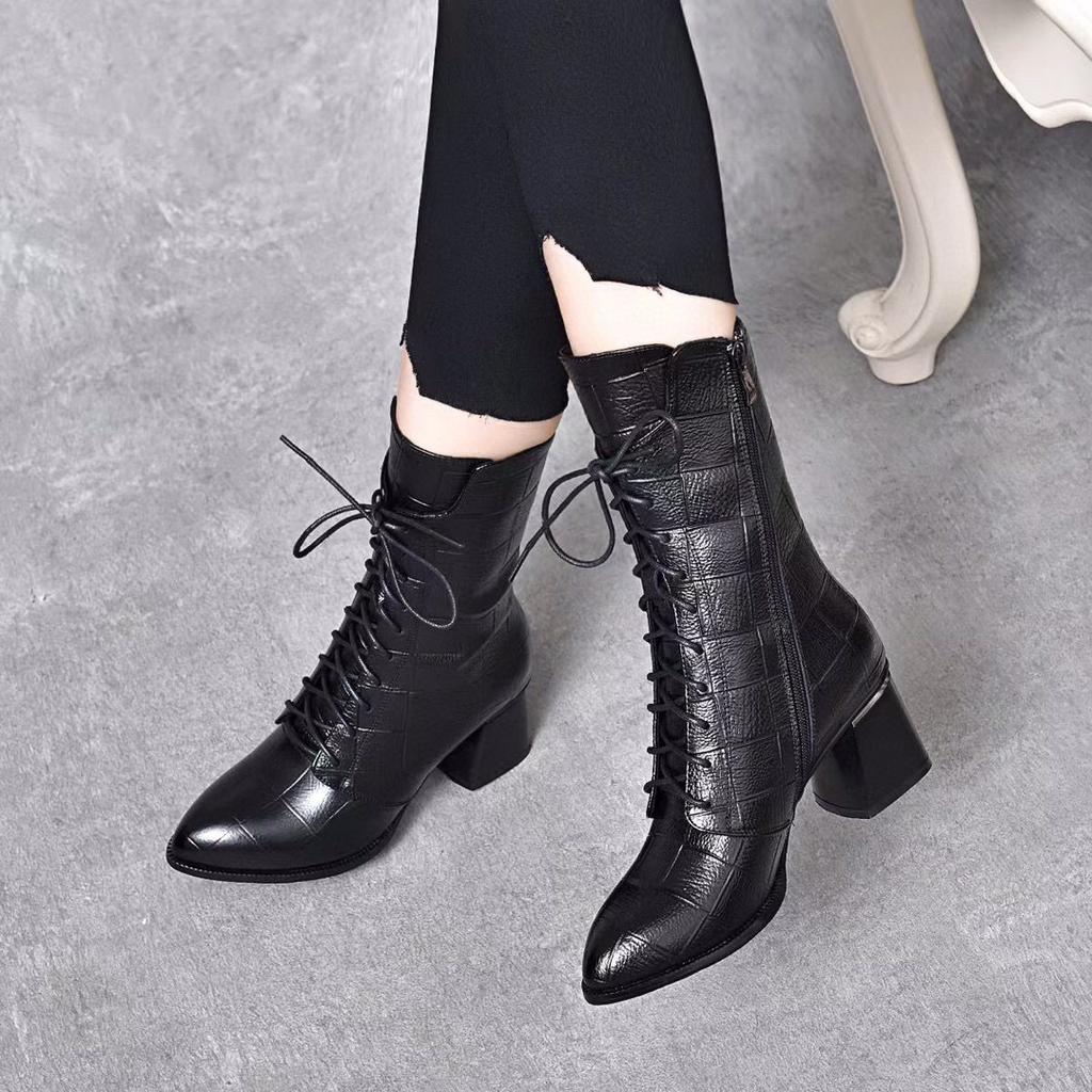 Pointed Leather Boots Women's Medium Boots 2025 Autumn and Winter New Black Embossed Cowhide Thick Heel Lace-up Fashion Boots High Heels Boots