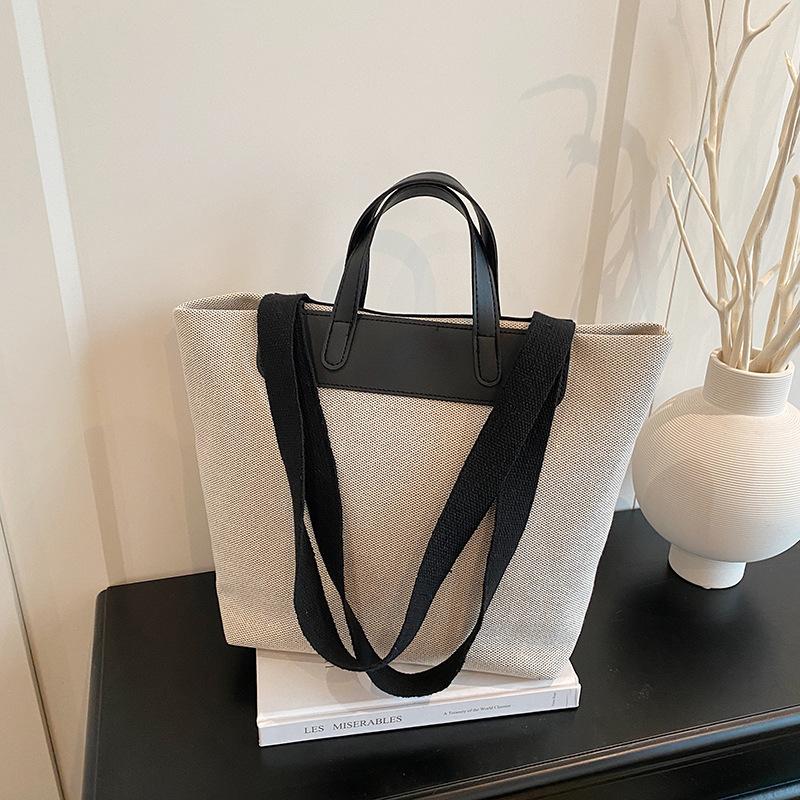 Summer New Shoulder Armpit Bag Large Capacity Retro Contrasting Color Design Literary Commuter Tote Bag Handbag