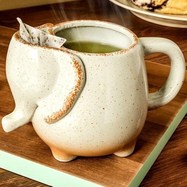 Elephant Mug with Porcelain Tea Bag Holder 500 Ml