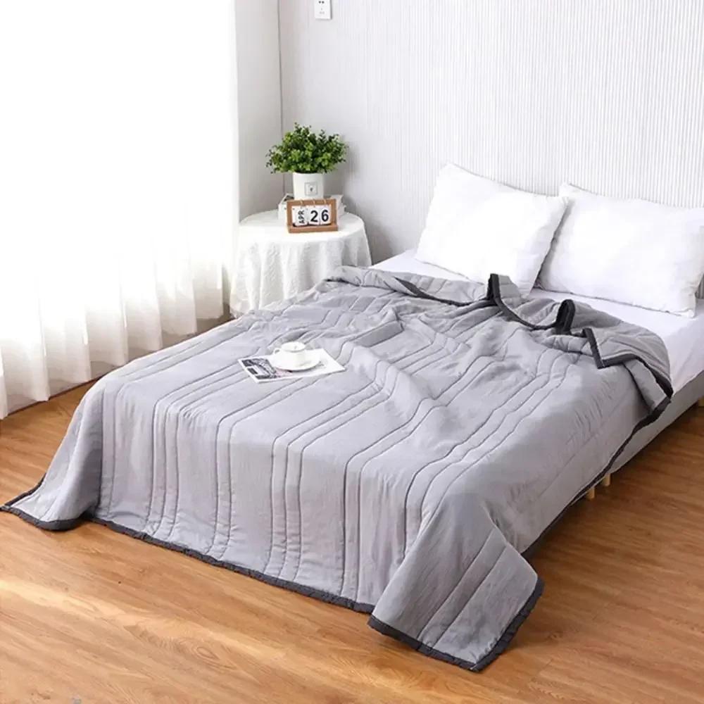 Solid Color  Summer Thin Quilt Comforter Soft Air Conditioning Four-season Quilt/Duvet/Blanket Bed Duvets 150 Single Bed Quilt
