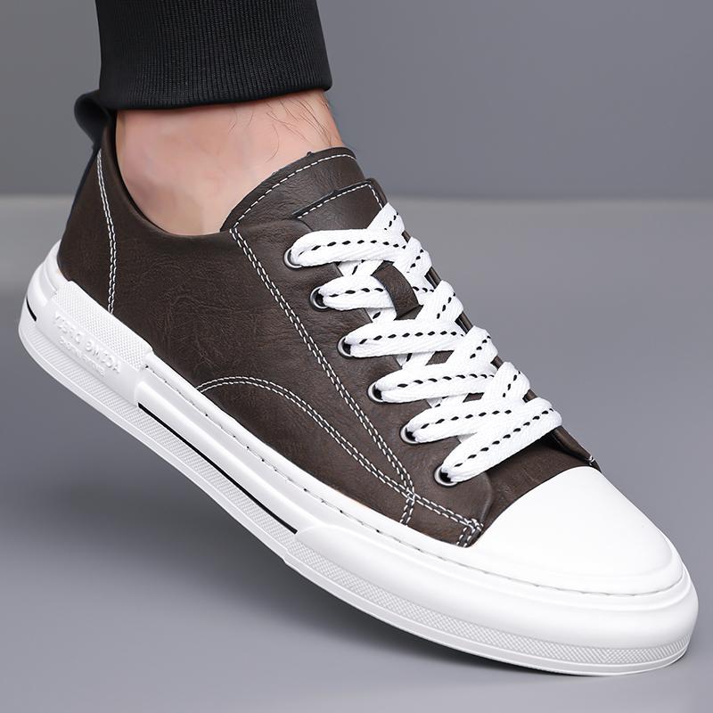 Fashion Italian New Flat Designer Walking Shoes For Man Casual Leather Outdoor Antiskid Sneaker Fashion Lace-Up Thick Bottom Board Shoes