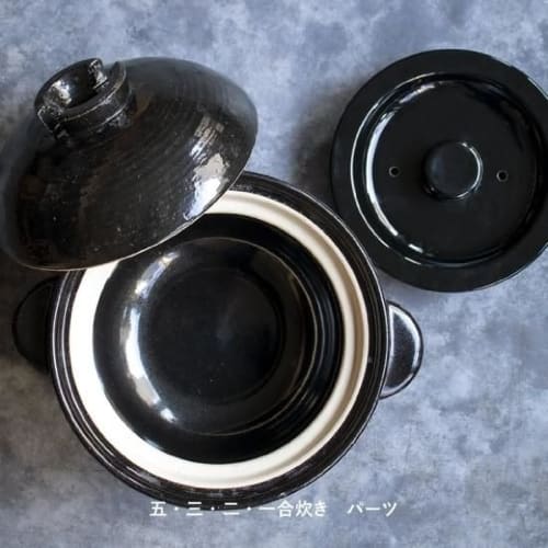 Hase-en Kamadosan Donabe (Earthenware Pot) - 3-cup capacity, approximately 24cm diameter x 16cm height, Iga-yaki, rice cooker, includes cooking recipe