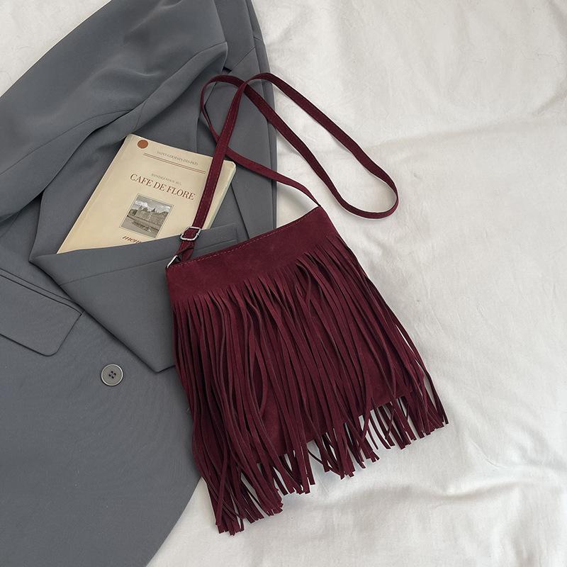 New Fashion Suede Bucket Bag for Women Soft Touch Fringe Crossbody Shoulder Purse Trendy Casual Handbag