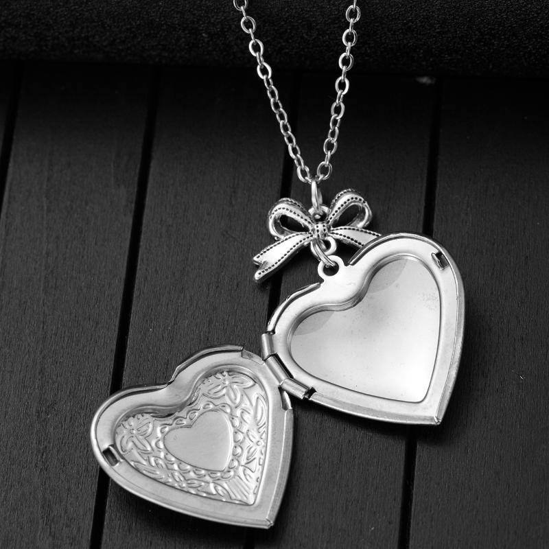 Personalisierte Punk-Stil geschnitztes Muster Schleife Liebe Anhänger Halskette, Geeignet für Damen Trend Accessoires Schmuck