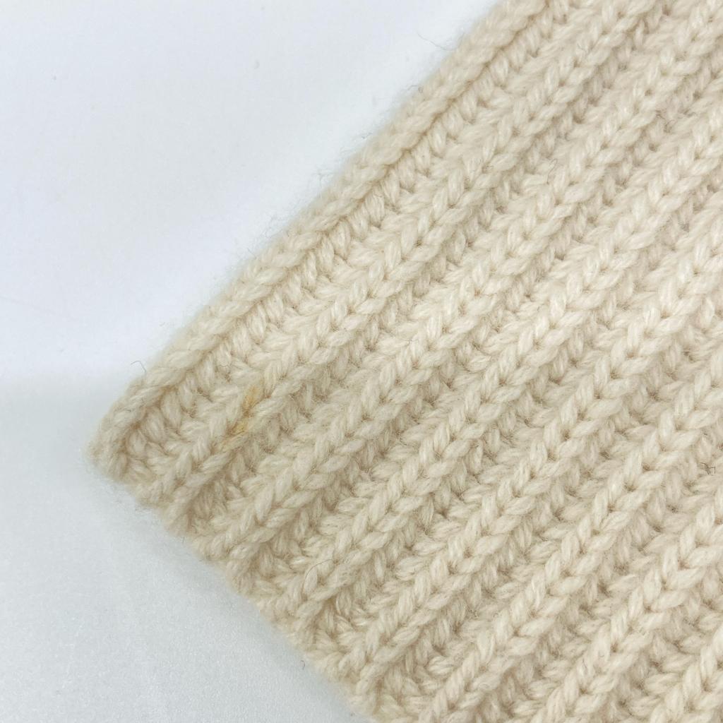 Celine 2 3BX8/6806 Ivory Wool Cashmere Phoebe Period Open Bag Design Knit Tops XS IvoryUsed