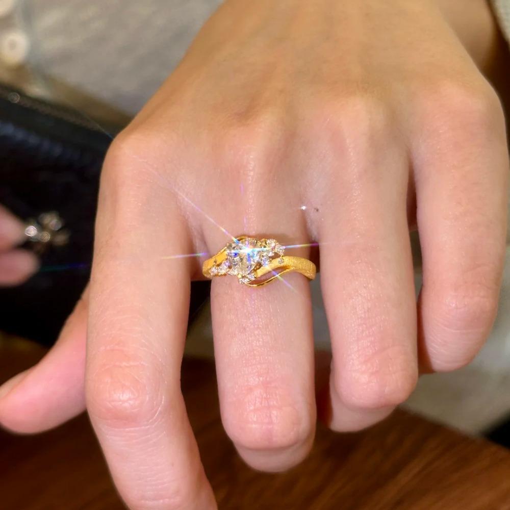 

Women Sparkling Star Love Ring Brushed Finish Fashion Jewelry Light Luxury Unique Design Rings adjustable