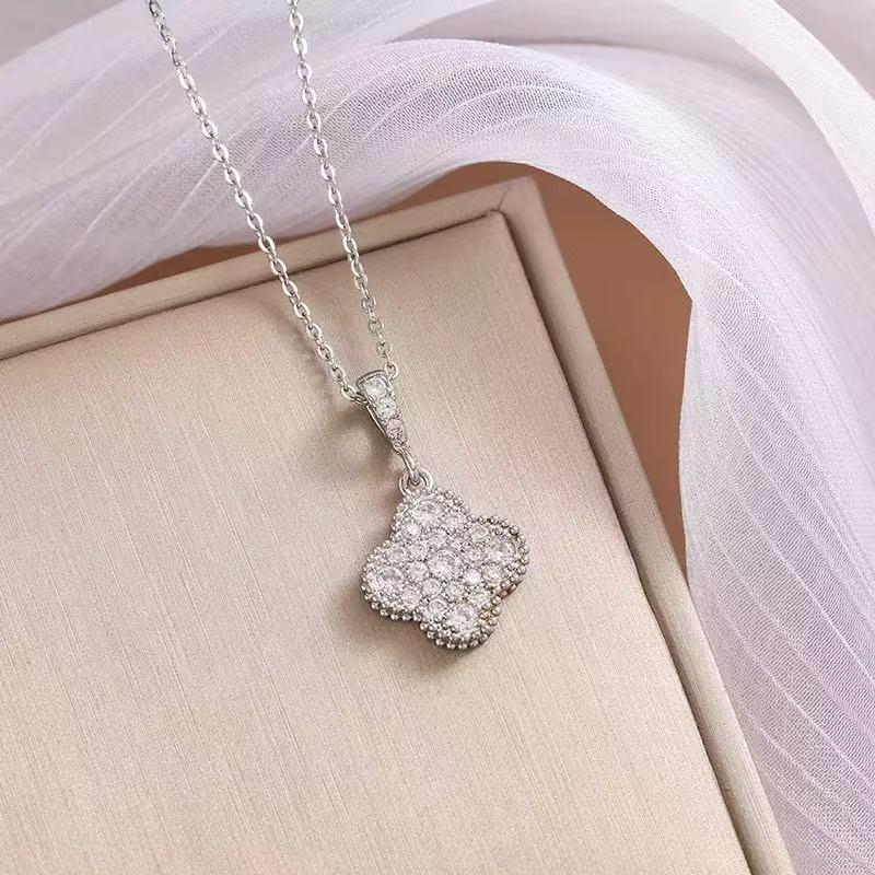 Korean Minimalist Four-Leaf Clover Diamond Heart Bow Clavicle Necklace