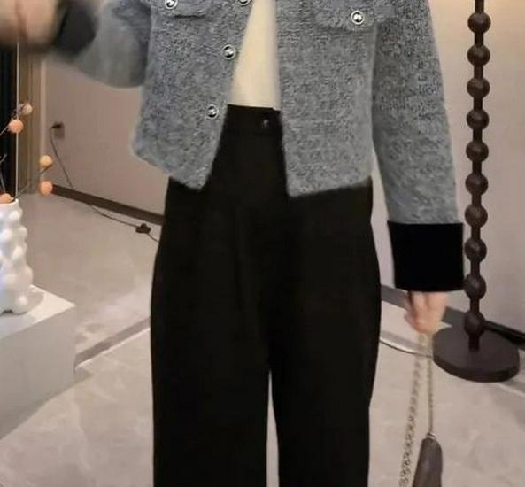 New French Petite Woolen Jacket - Autumn/Winter Collection, Stylish Lapel, Thickened Short Design