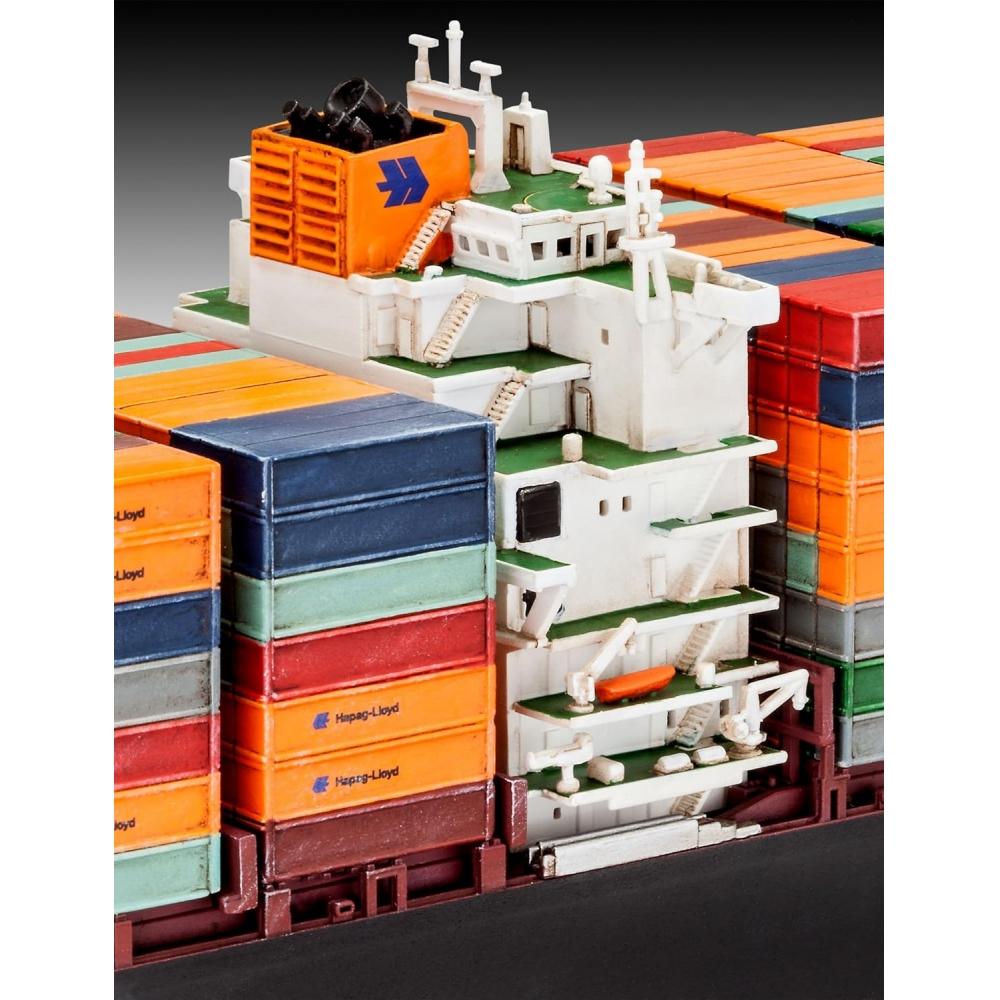 German Level  Revell  1 700 Container Ship Colombo Express Plastic Model 05152
