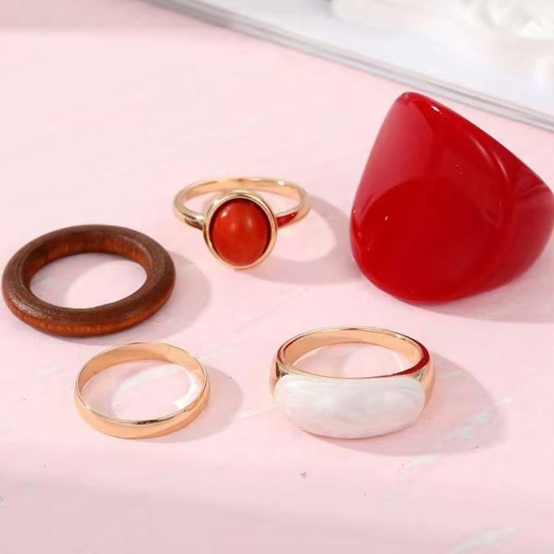New Fashion Creativity Resin Wine Red Large Size Turn The Finger Rings Five-Piece Set for Wonen Inlay Zircon Rings Set Zircon