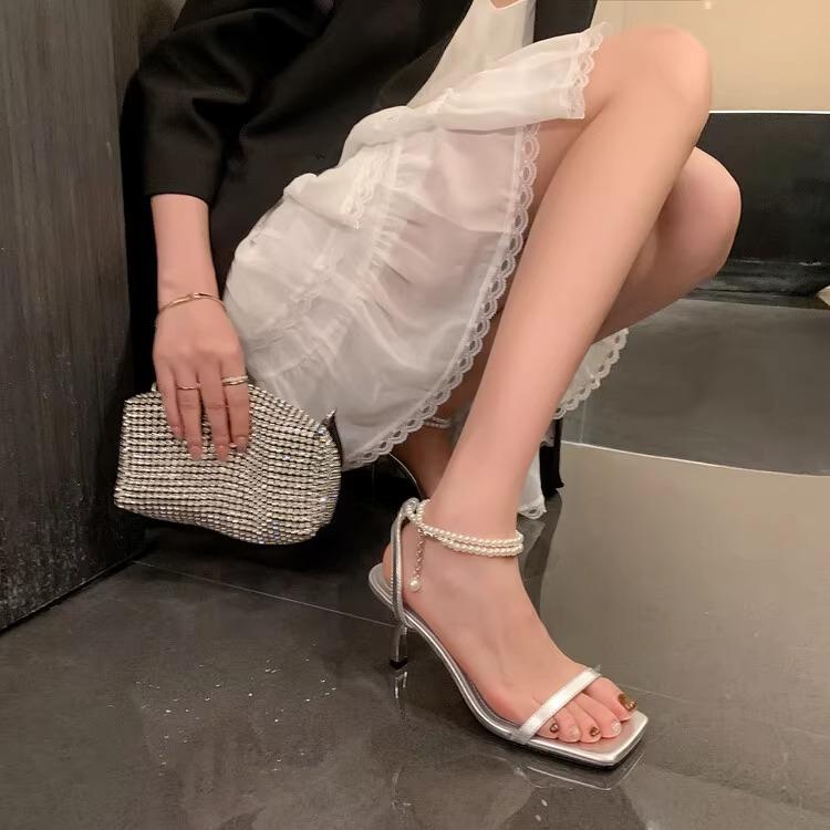 Fashion Summer New Korean Version of Pearl One-strap High Heels Temperament Versatile Open-toe White Sandals for Women To Wear Outside