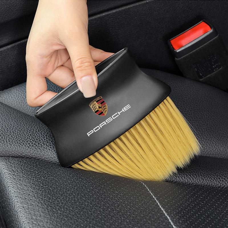 1Pcs Car Interior Cleaning Soft Brush Dashboard Air Conditioner Outlet Detail Brush For Porsche 911 928 944 968 Boxster Cayenne Macan Panamera