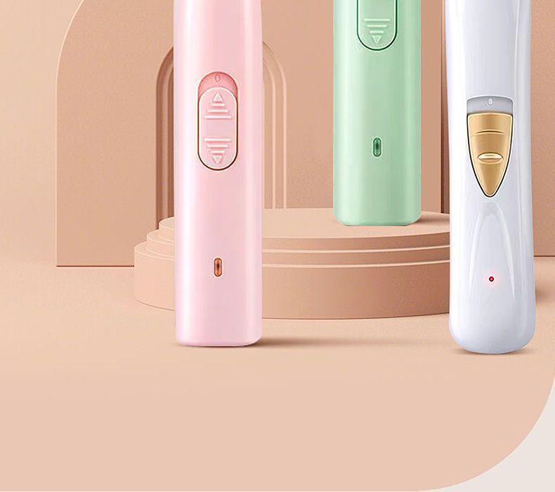 Universal Pet Hair Trimmer for Cats and Dogs - Wide Blade for Ears, Paws, Head, and Toes.