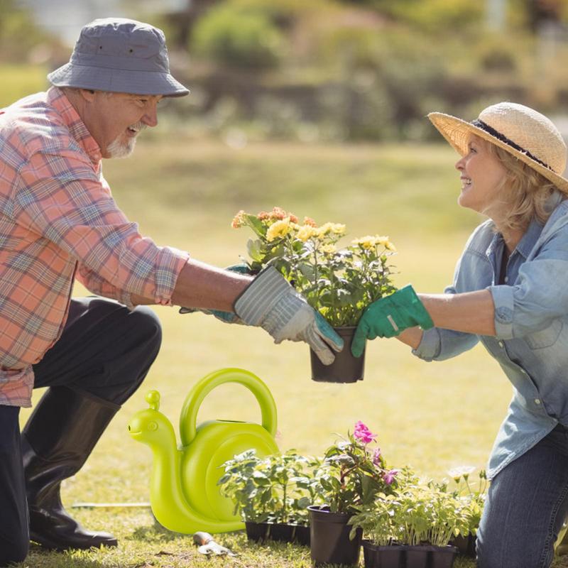 Toddler Watering Can Cute Snail 15L Novelty Watering Can Children Garden Tools Sprayer Bucket for Outdoor Watering Plants Play
