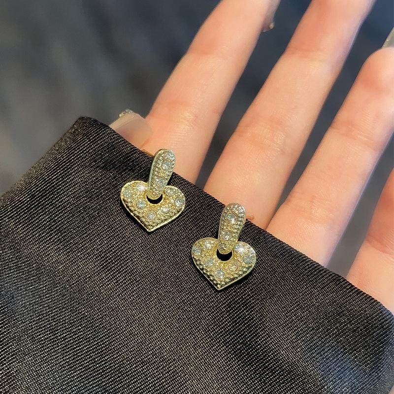 Full Crystal Heart Hanging Earrings for Women Hollow Luxury Shiny Rhinestone Female Wedding Ear Jewelry