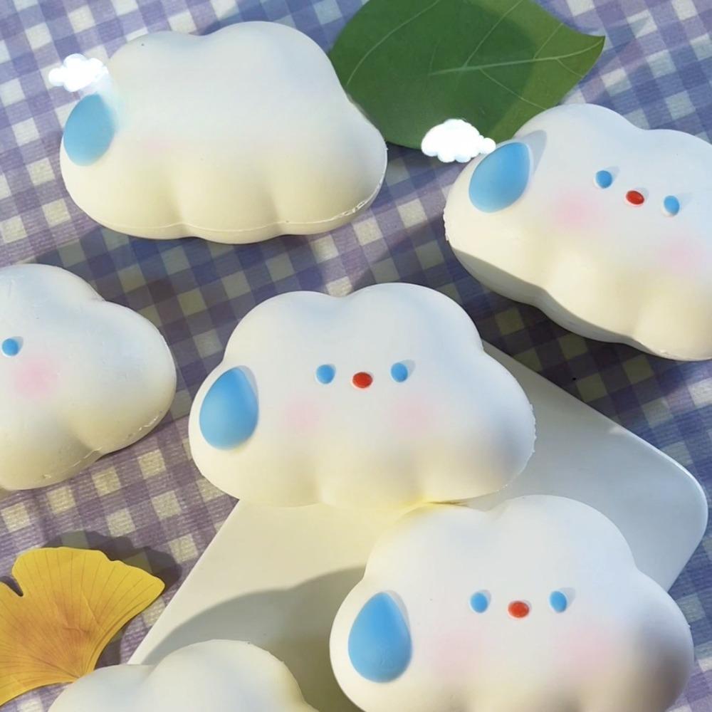 Weiche Wolke Langsamer Rückprall Squishy Niedliches Cartoon-Spielzeug Zum Kneten der Hand Als Täglicher Stressabbau-Helfer