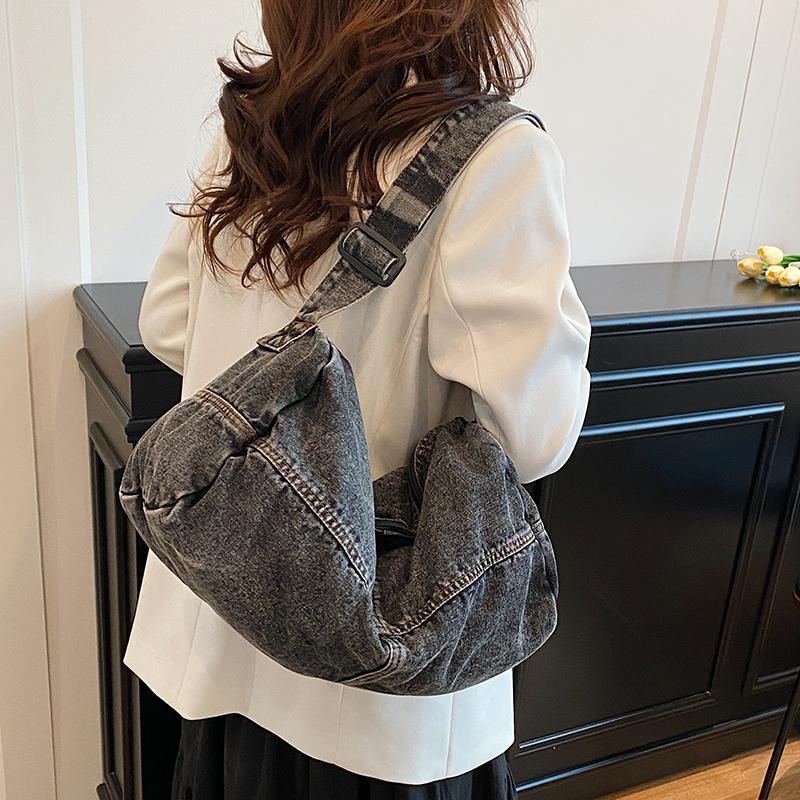 Women's Color Block Shoulder Bag Denim Crossbody Bag Large Capacity Underarm Bag