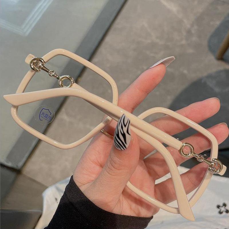 Fashion Square Glasses Frame Women Oversized Optical Transparent Spectacle Frames Vintage Eyewear Decoration Glasses Eyeglass