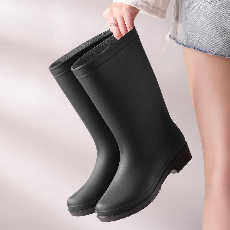 

Water boots rain shoes women s rain boots waterproof fashion high tube thickened non-slip velvet overshoes adult warm water shoes 41