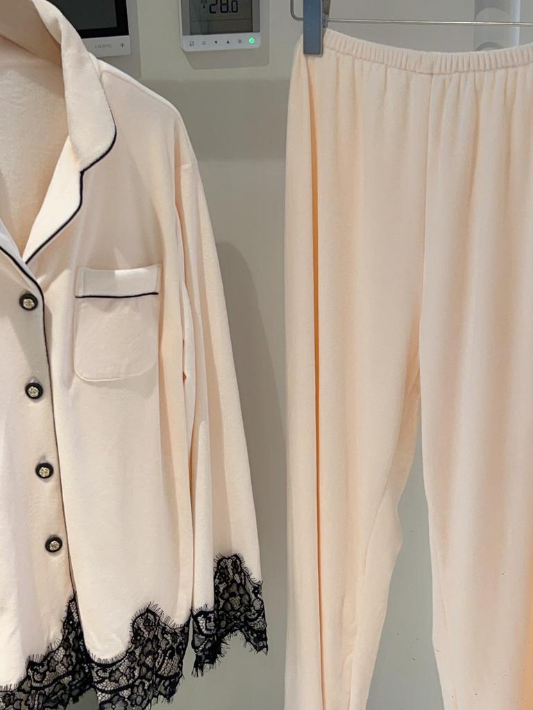 Dámské pyžamo z mořské bavlny v korejském stylu: Podzimní/Zimní Fleecový Domácí Oděv s Krajkovým Lemováním