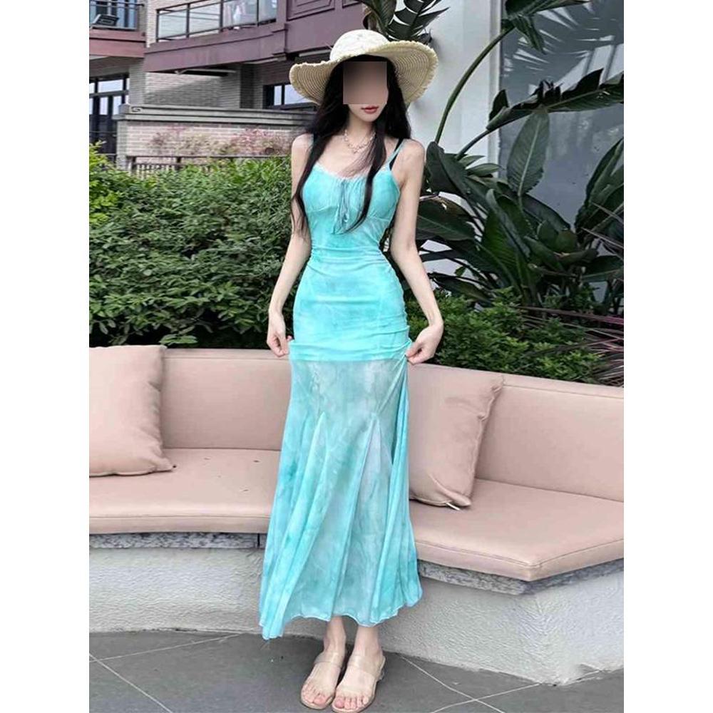 Seaside vacation gentle wind green floral suspender dress beautiful unique beautiful waist hip beach dress women
