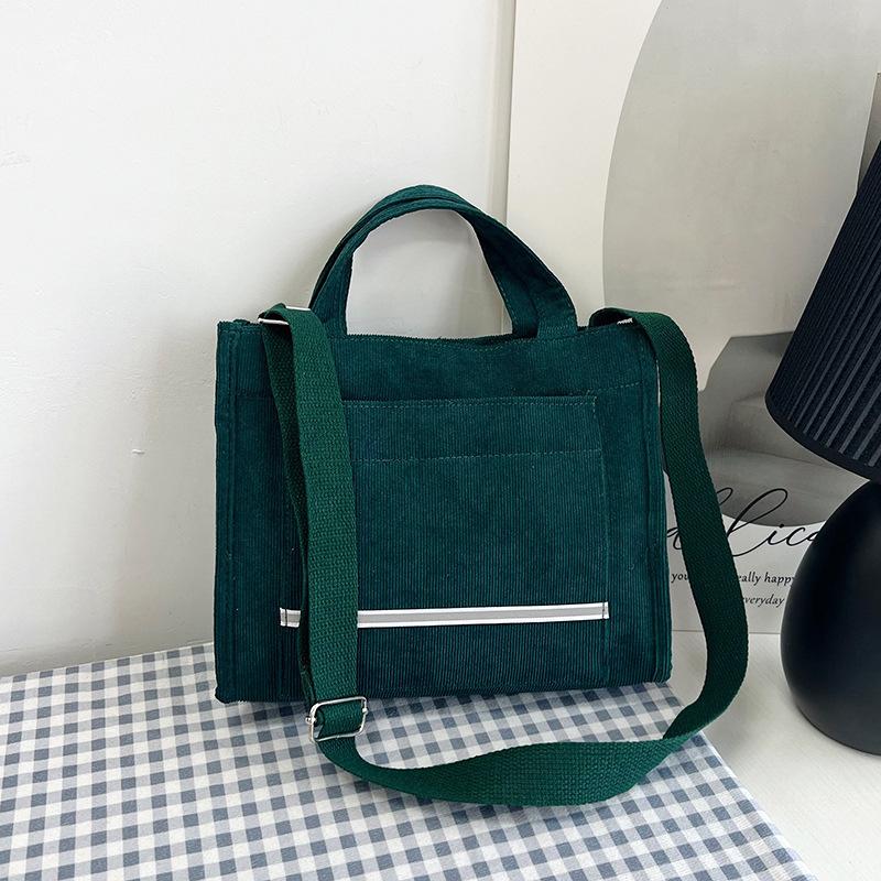 

2024 новий тренд, модна сумочка, ніша, літературна сумка через плече, проста жіноча приміська сумка великої місткості зелений