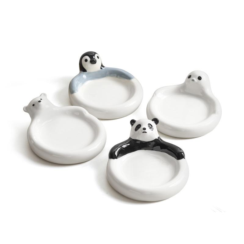 Irregular Shaped Ceramic Seasoning Dish Cute Polar Bear Penguin Dip Dish Seasoning Tool Cartoon Ceramic Snack Dish Distributor