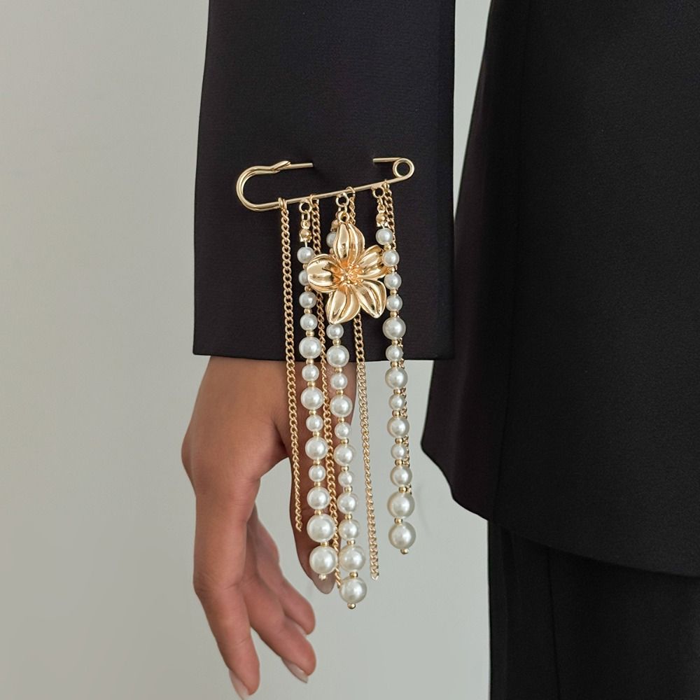 Flower Long Tassel Brooch Pearl Waist Cinching Fixed Pin Exquisite Multi-layer Chains Pin Women