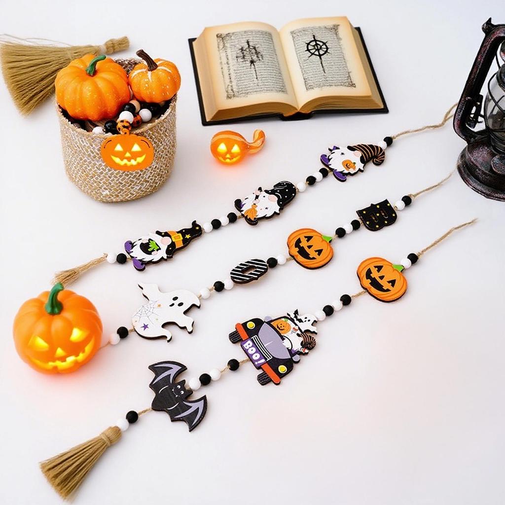 Ming Guan Wooden Halloween Sign: Ghost Festival Beaded String with Pumpkin & Bat Pendant for Home or Party Decor