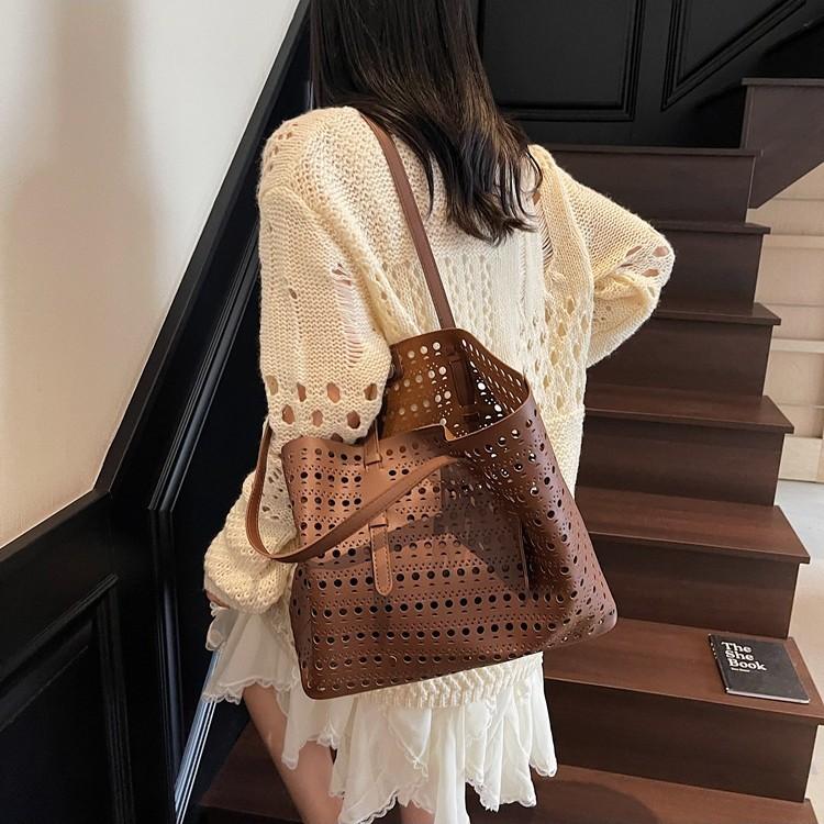 Large-capacity Hollow Bag Women's Summer New Casual Shoulder Mother and Child Bag Popular Commuter Tote Bag
