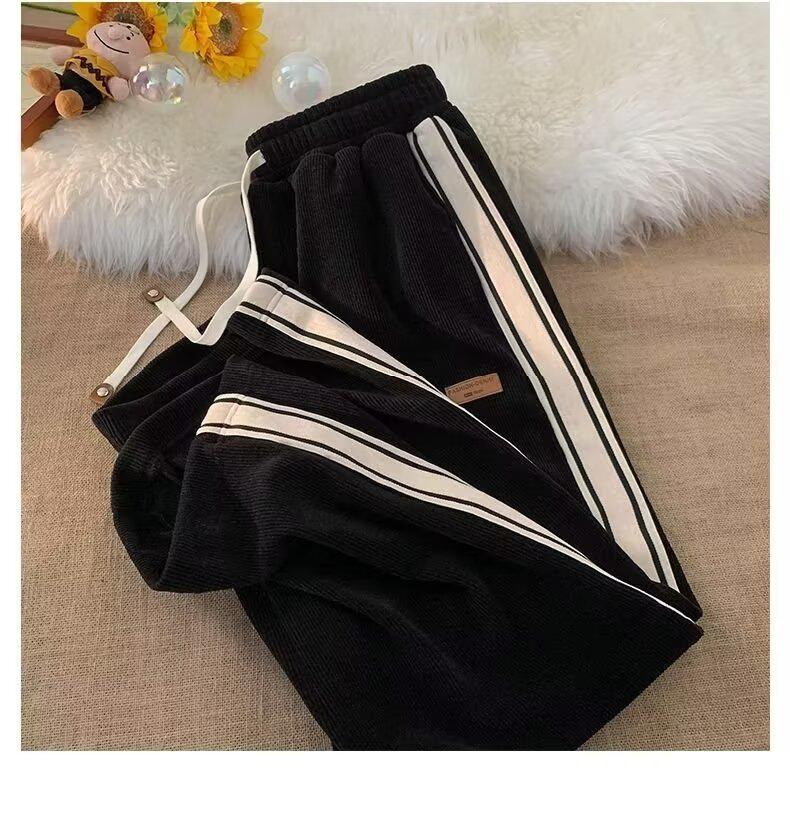 2025 Spring/Autumn Men's Corduroy Pants: Stylish, Loose, and Versatile Drape Straight Fit.