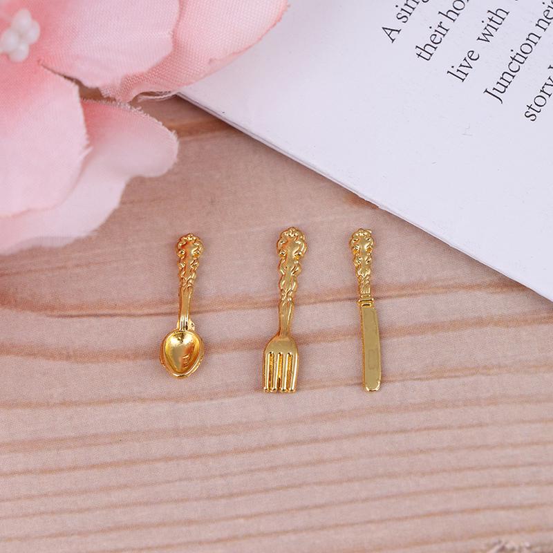 12Pcs/Set Vintage Dollhouse Miniatures Tableware Ceramic Plate Knife Fork Spoon