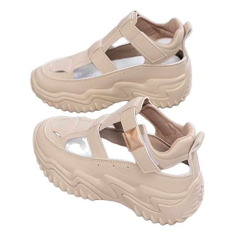 Sandals 2025 New Summer Versatile Hollow Sports Leisure Thick Sole Heightening Explosion Hole Roman Sandals Dad Shoes