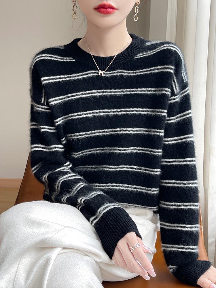 Women's Striped Pure Wool Round Neck Sweater, Autumn/Winter Collection, Seven-Gauge, Loose Fit, Thick Knitted Long Sleeve Pullover.