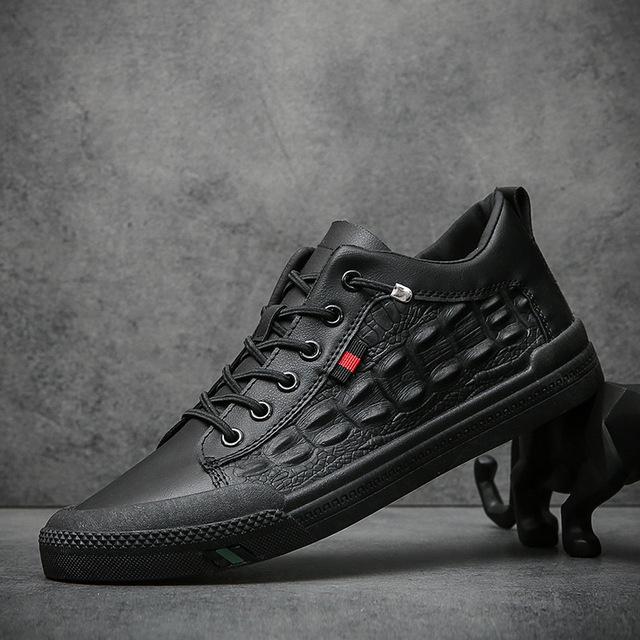 

Обувь мужская новая универсальная обувь белая мужская вулканизированная обувь повседневная обувь для сноуборда туфли на плоской подошве летние дышащие кожаные туфли 42 чёрный