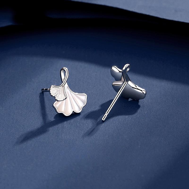 Sansheng Is Lucky To Have Ginkgo Biloba Stud Earrings for Girls' High-end New Earrings.
