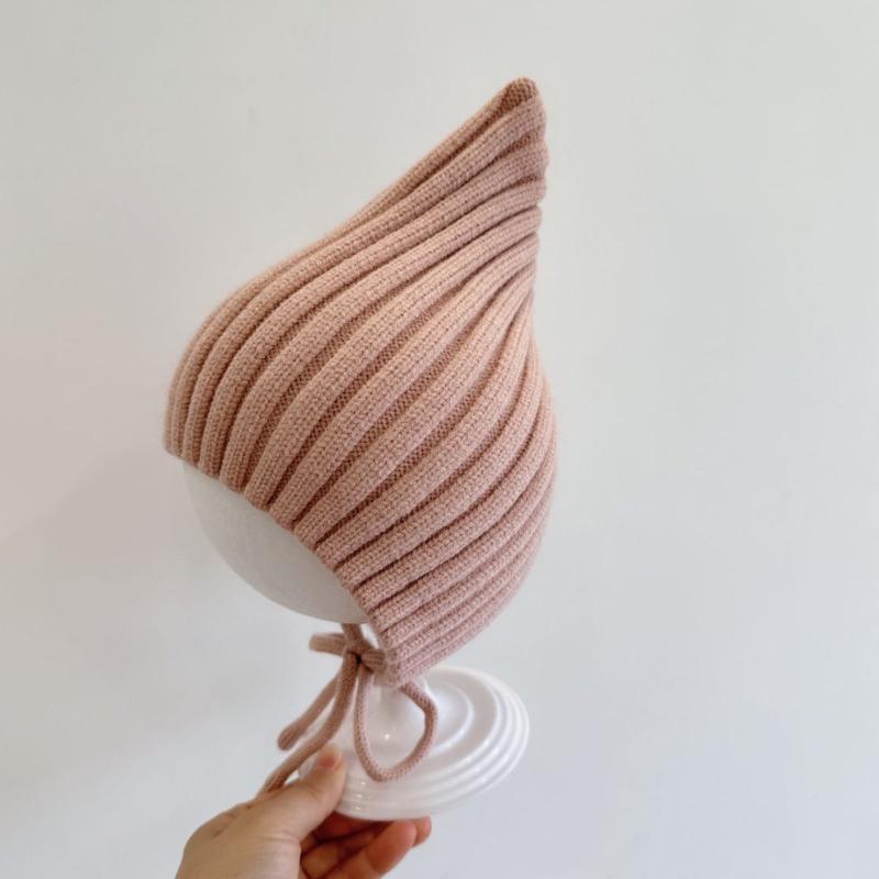 Super Stretch Pointed Hat Christmas Red Infant Elf Hat Autumn and Winter Month Age Boy and Girl Needles