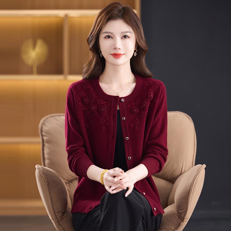 Classic Knitted Wool Cardigan for Women - Age-Defying Sweater Coat for Autumn/Winter