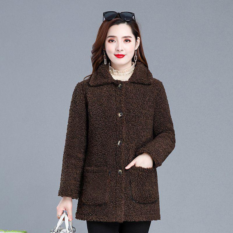 Women's Plus Size Fleece Short Coat with Velvet & Lamb Wool for Autumn & Winter – Fashionable & Warm for Middle-aged & Elderly