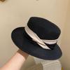 Women's summer beach straw hat beach shade sun protection color blocked flat top sun hat British versatile top hat