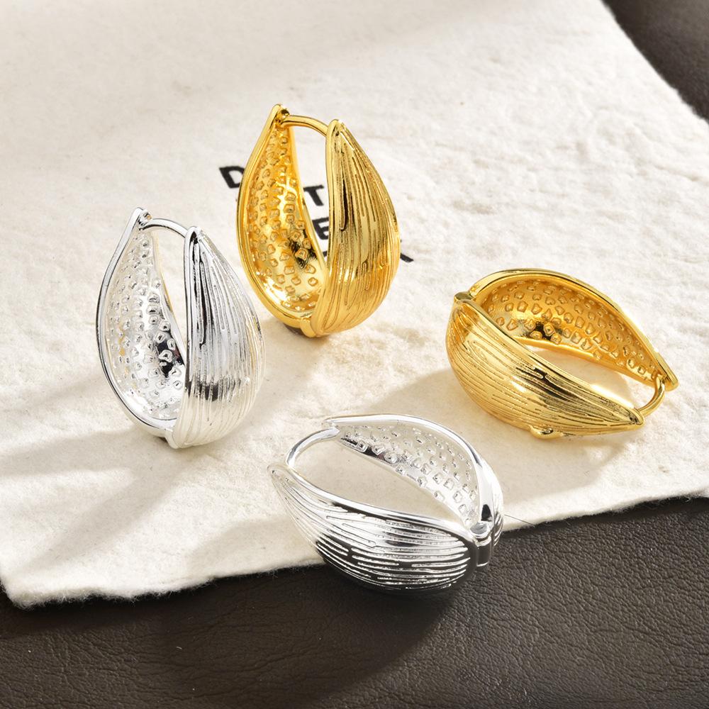 Hong Kong style trend double-sided texture willow leaf shape niche versatile water drop ear buckle temperament advanced sense earrings ear jewelry