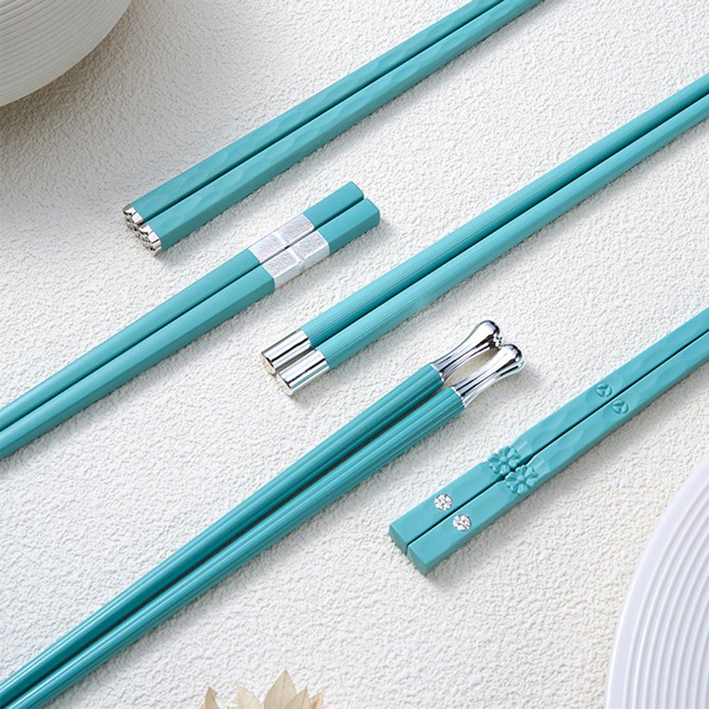 5Pairs High Quality Japanese Non-Slip Chopsticks Korean Hotel Restaurant Portable Healthy Food Stick Sushi Kitchen Chopsticks