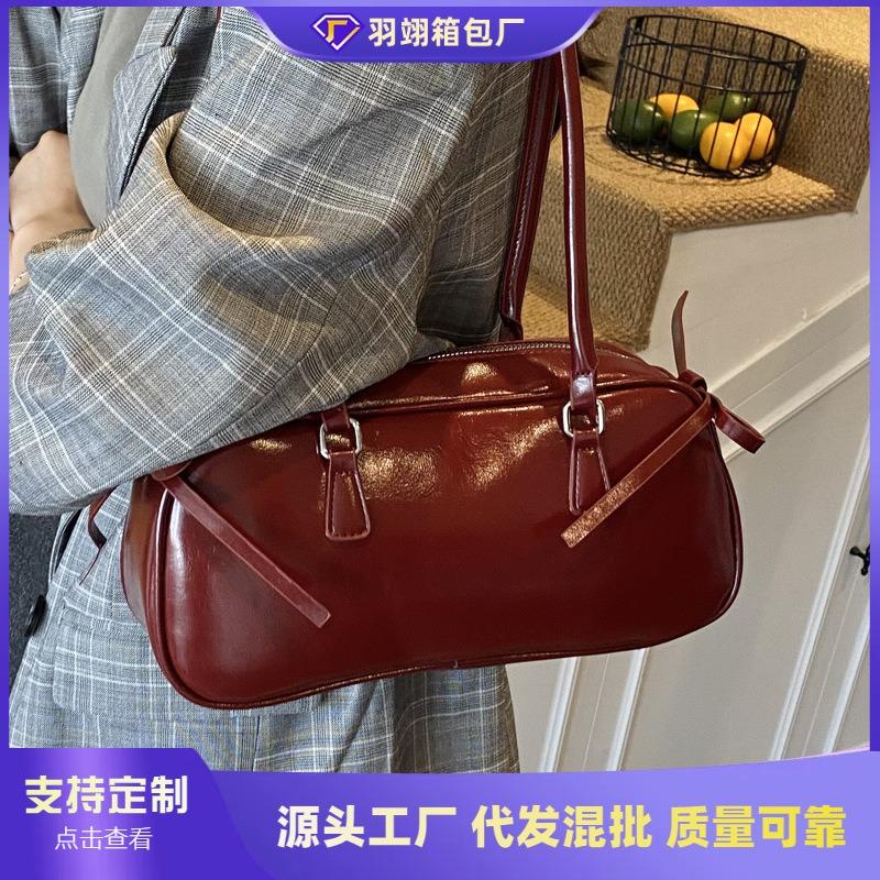 Premium commuter large-capacity bag women's new versatile shoulder bag fashion handbag