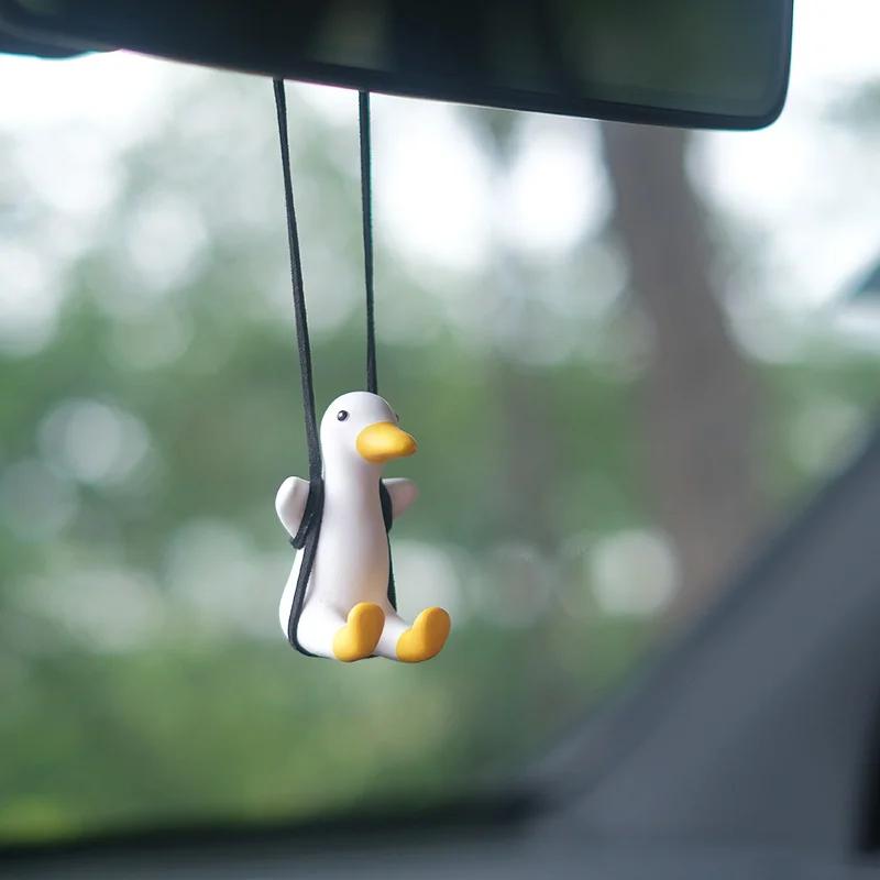 New Cute Duck Car Pendant Dangqiu Car Rearview Mirror Pendant Pendant Car Interior Accessories Women Perfume Handmade Duck