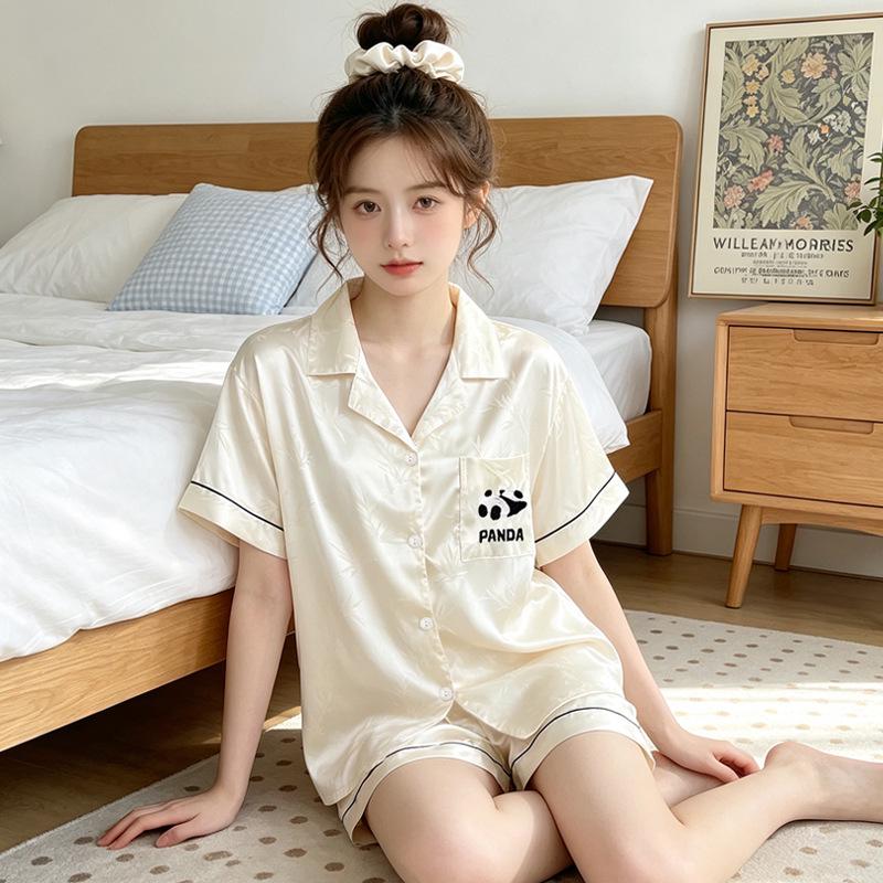 Sommerpyjama aus Eisseide im süßen Stil für Damen – kurzärmlige, coole und stylische Homewear